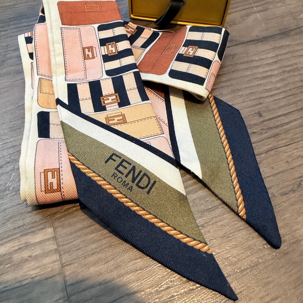 Fendi silk wrappy